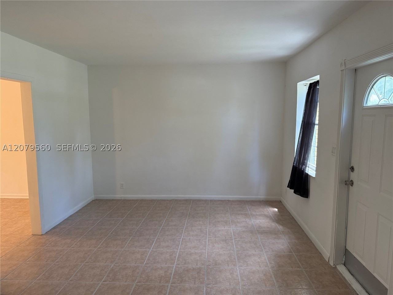 1367 Nw 66th Ave #1367 - Photo 3 of 17