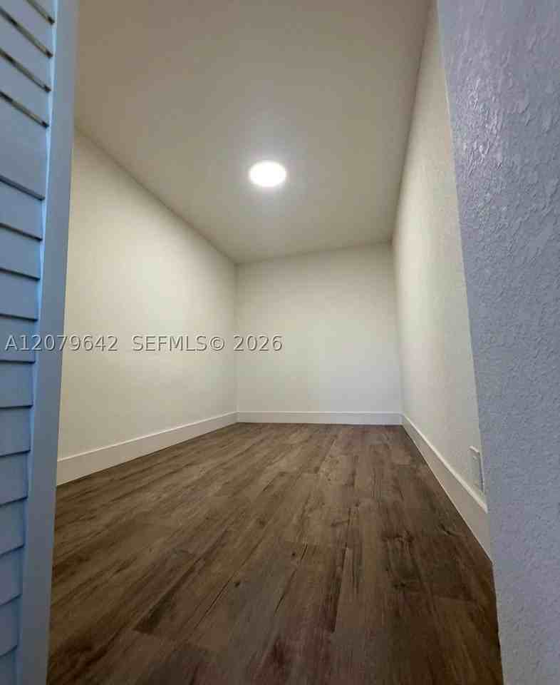 14430 Fillmore St - Photo 6 of 12