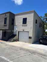 821 N Tamarind Ave #B - Photo 1 of 1