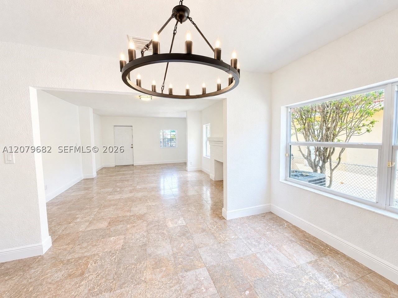 3655 Sw 24th Ter #1 - Photo 5 of 15