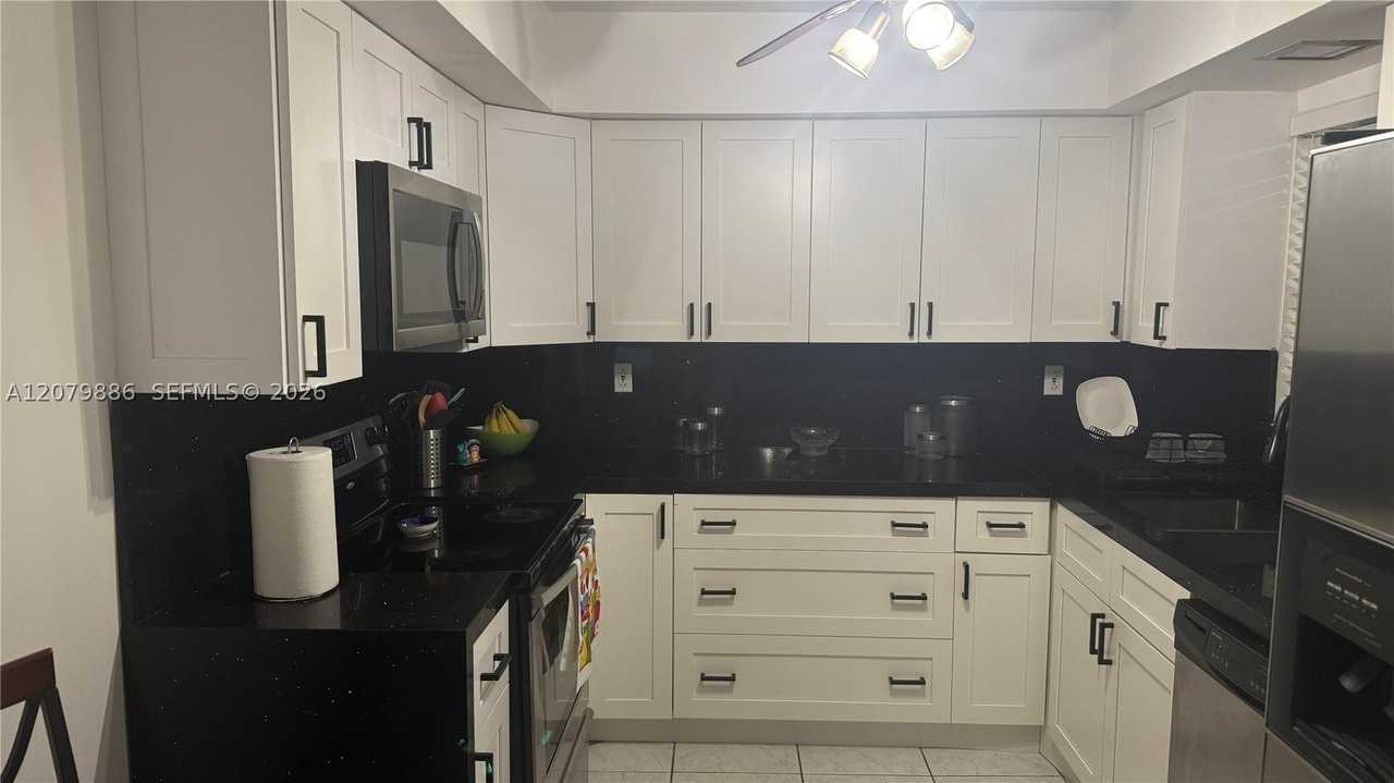 3621 Nw 95th Ter #526 - Photo 3 of 13
