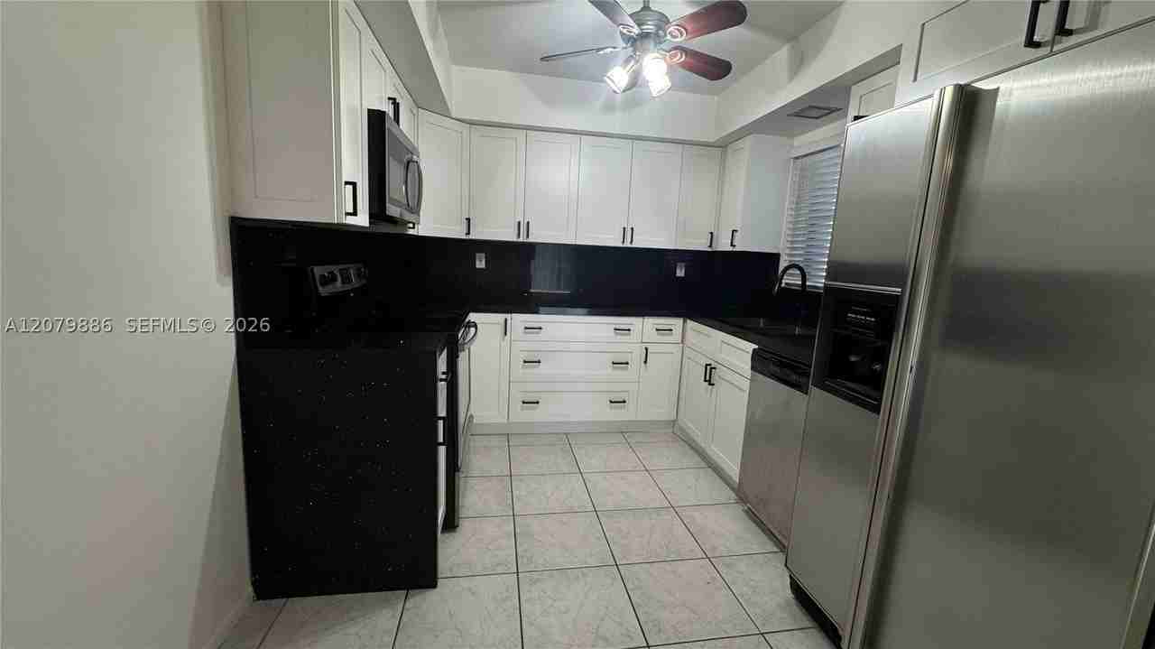 3621 Nw 95th Ter #526 - Photo 4 of 13