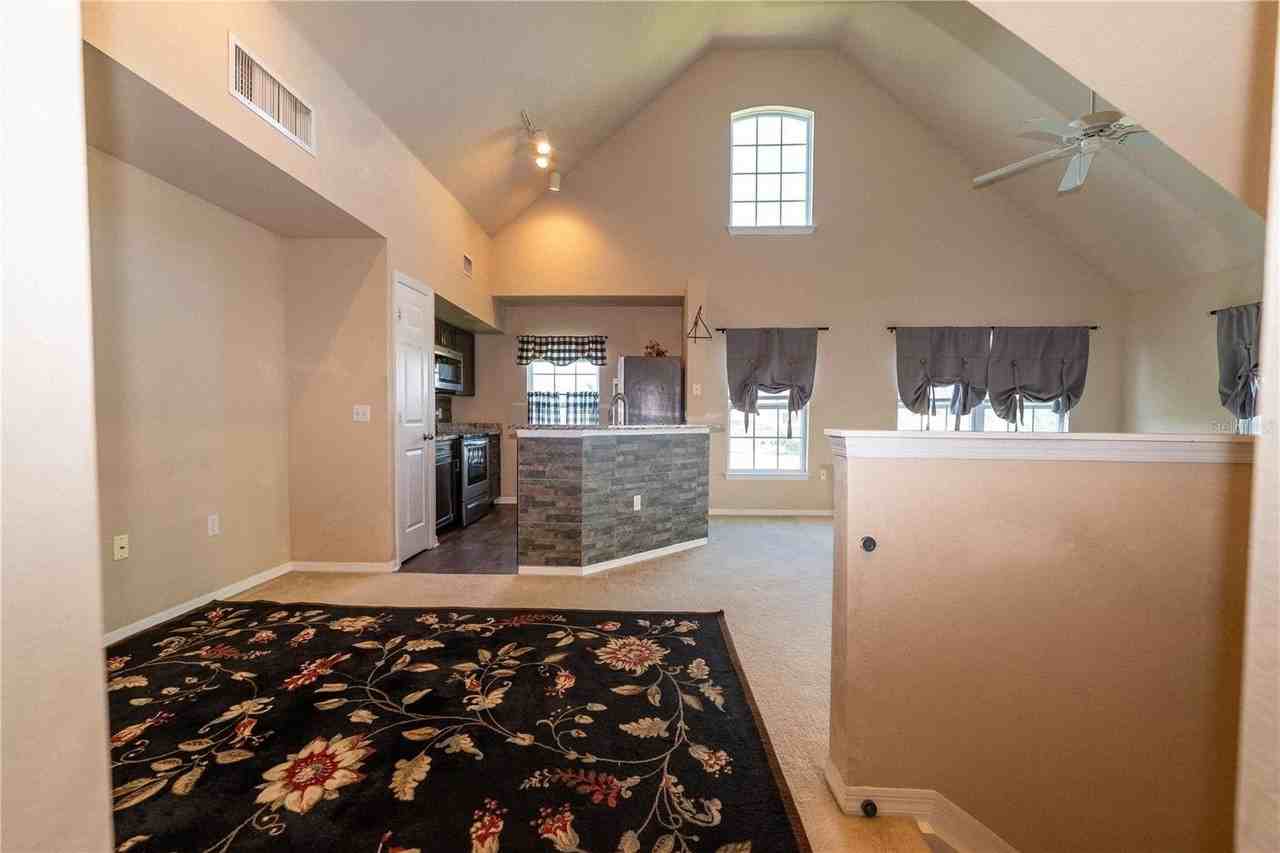5511 Rosehill Rd #203 - Photo 5 of 27