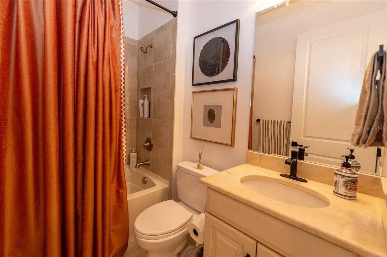 8137 Gabanna Dr - Photo 5 of 50