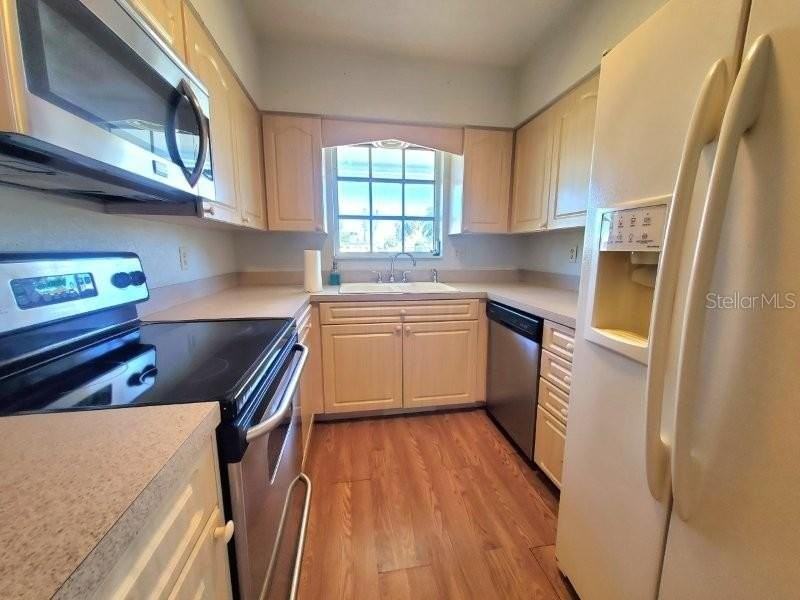 2451 Aquilos Ct - Photo 5 of 19