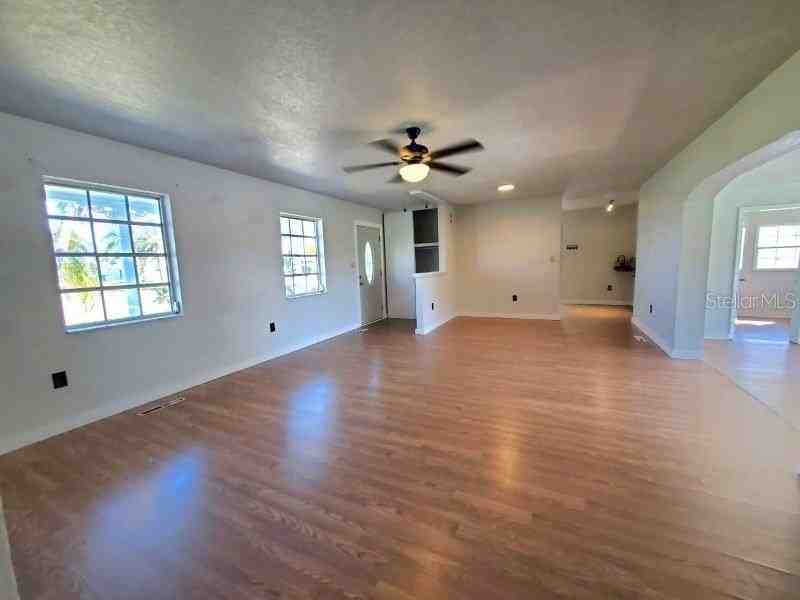 2451 Aquilos Ct - Photo 7 of 19