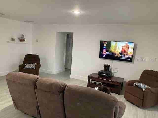 18312 Driggers Ave - Photo 5 of 10