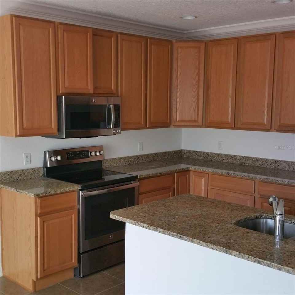 2210 Anoka Way - Photo 4 of 24