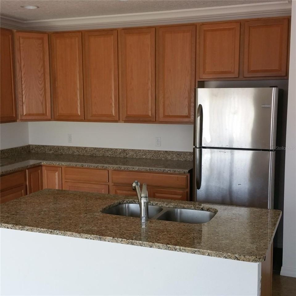 2210 Anoka Way - Photo 5 of 24