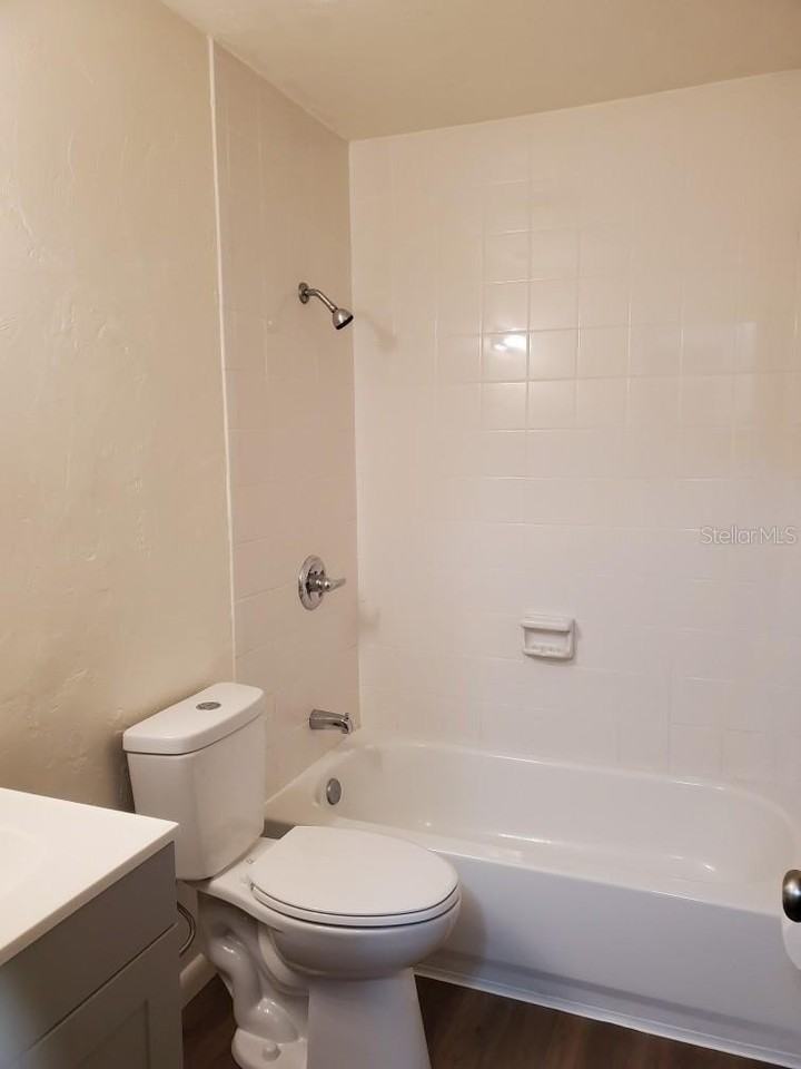 3233 Se 22nd Pl - Photo 5 of 16