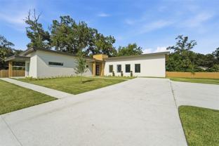561 N Thompson Rd - Photo 1 of 1