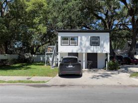 612 N Hampton Ave - Photo 1 of 1