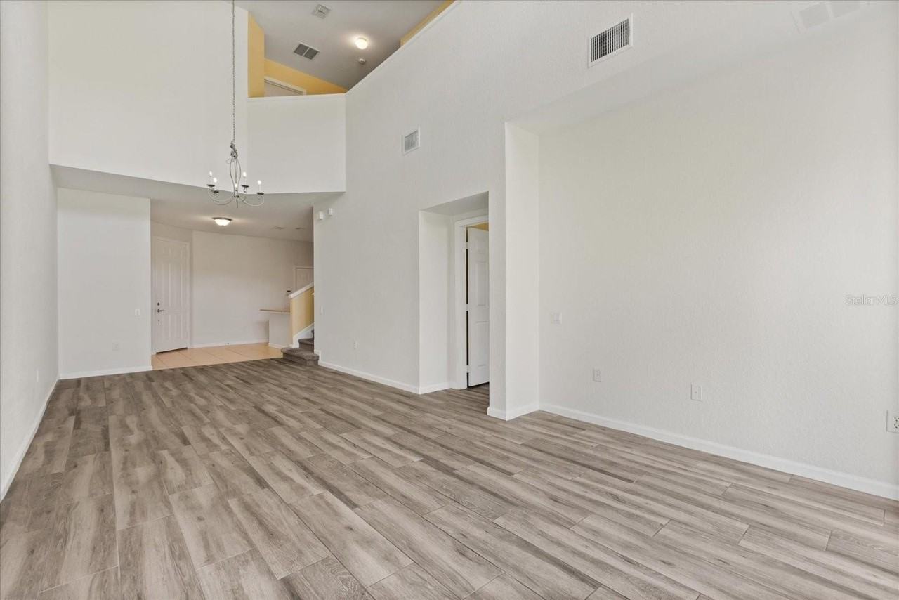 1335 Shallcross Ave - Photo 7 of 18