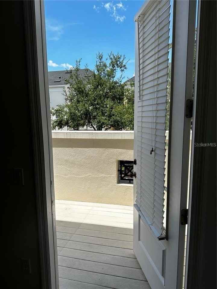 1350 Chatfield Pl - Photo 4 of 50