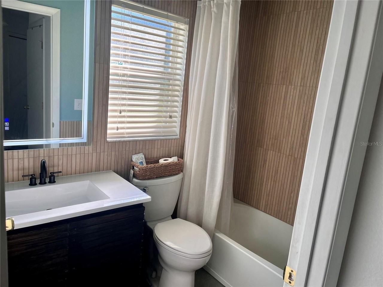 138 Adeline B Tinsley Way - Photo 6 of 8