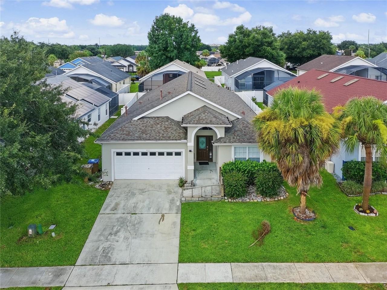 8105 Santee Dr - Photo 2 of 45