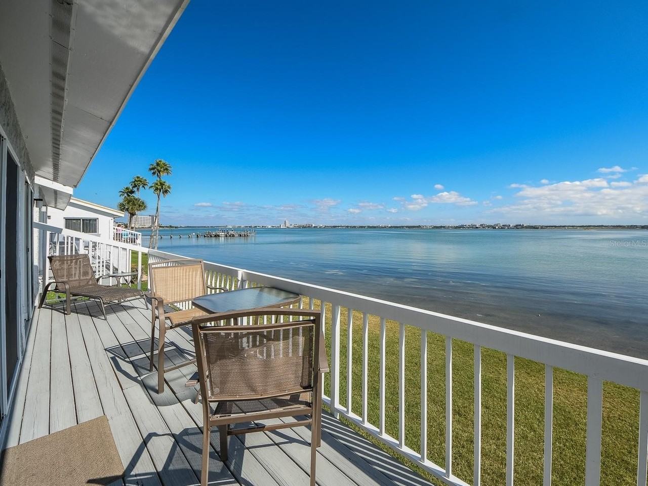 1401 Gulf Blvd #215 - Photo 7 of 44