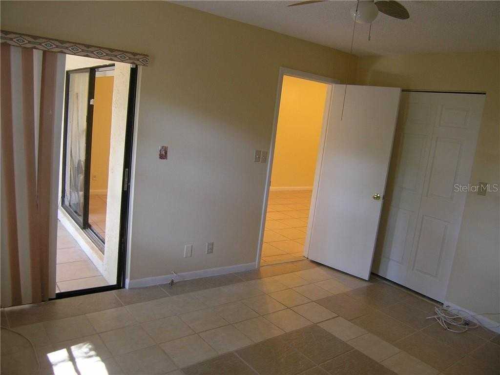 2051 Sunset Grove Ln - Photo 7 of 13