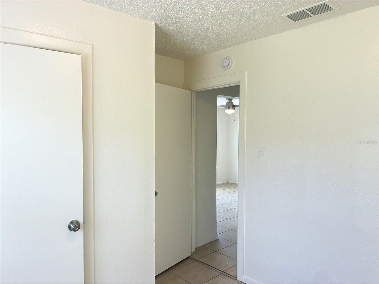 3605 E 28th Ave - Photo 6 of 10