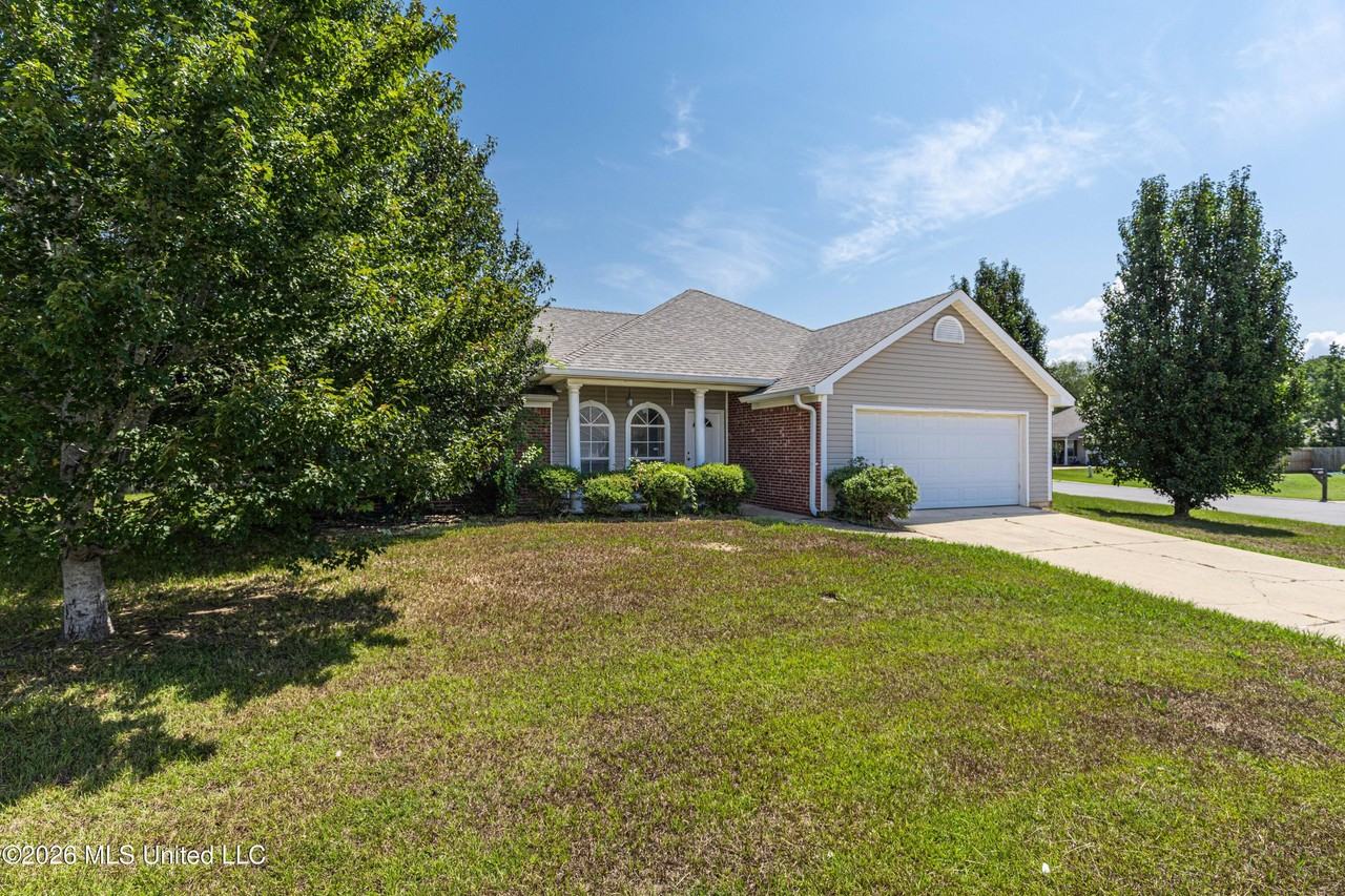 408 Timber Ridge Way - Photo 4 of 38