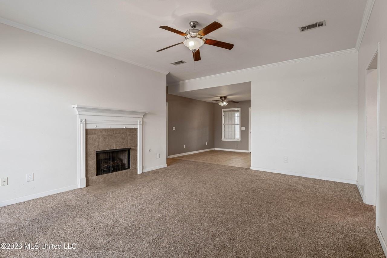 408 Timber Ridge Way - Photo 6 of 38