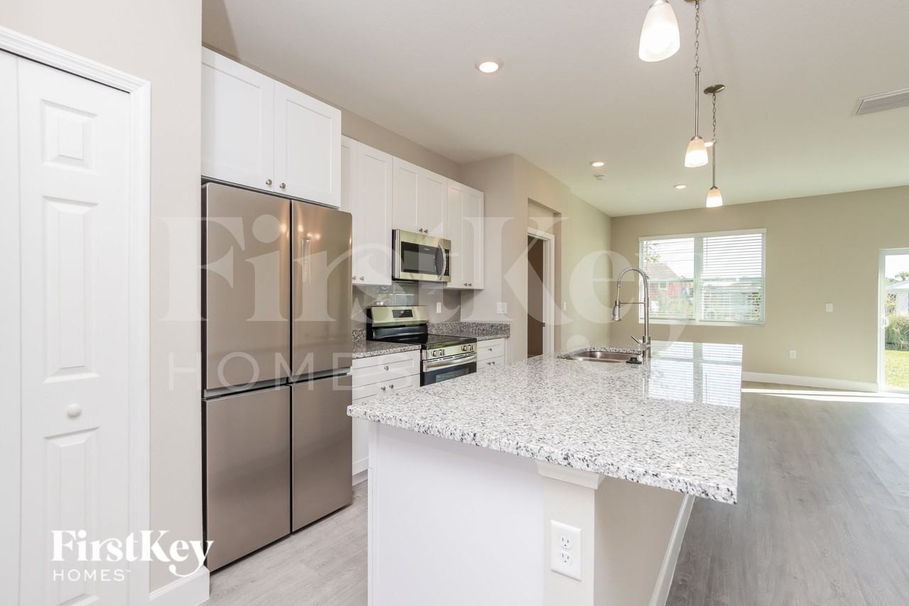 109 Hillock Ave Nw - Photo 5 of 16