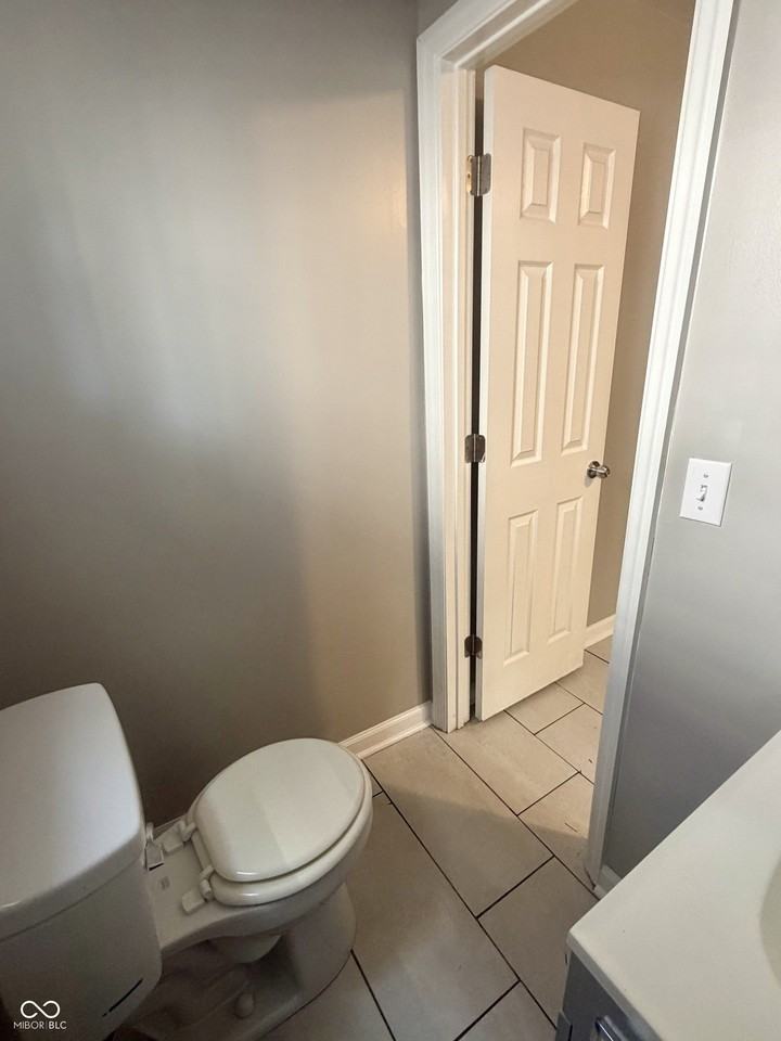316 Eastern Ave - Photo 4 of 9