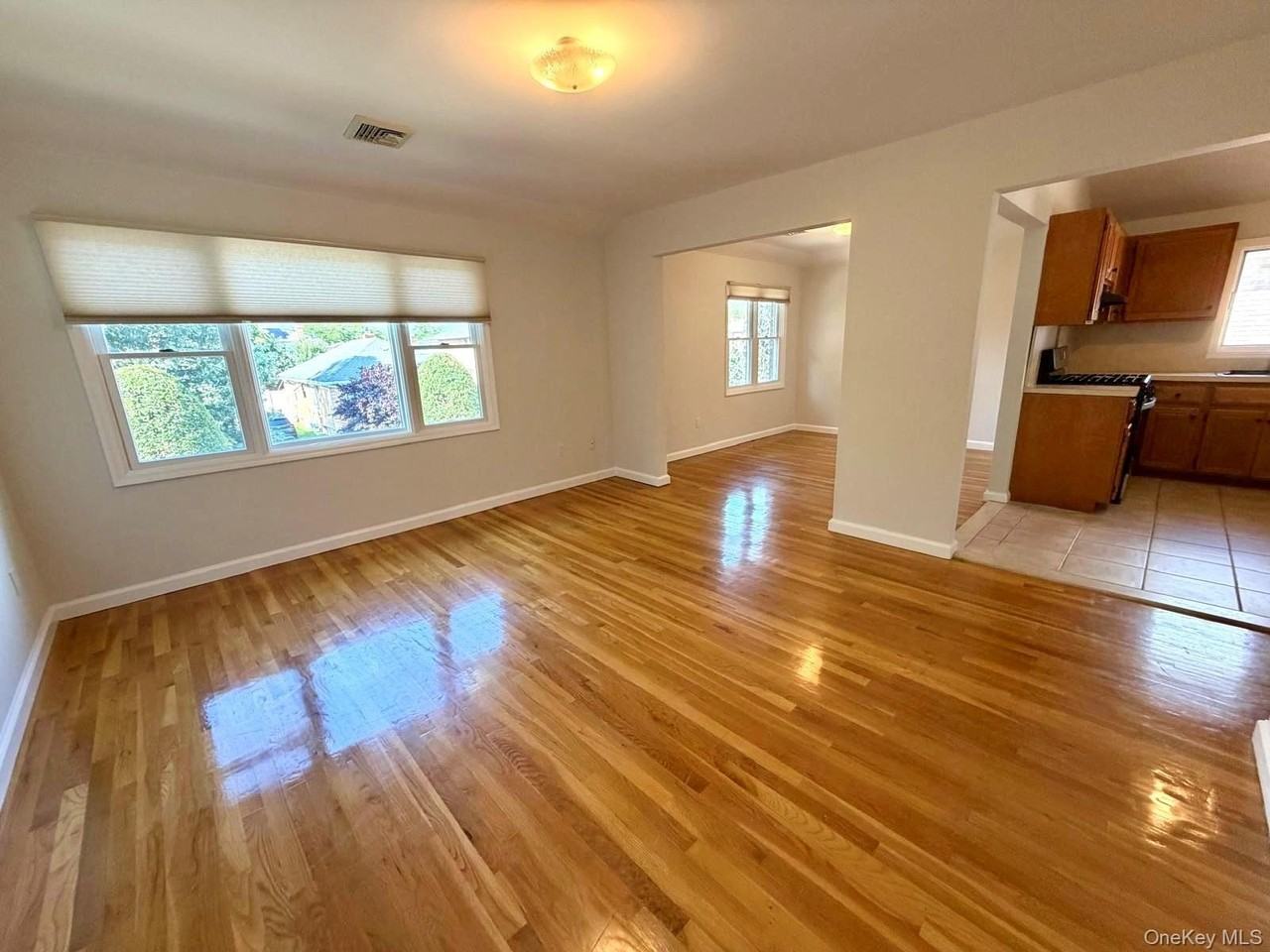 15724 20th Rd - Photo 3 of 13