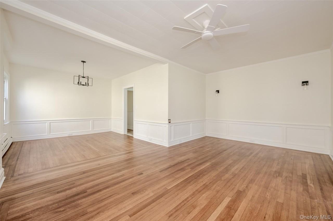 18 Watkins St #3 - Photo 4 of 11