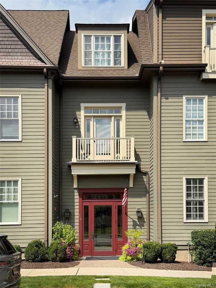 19 Cropsey St #1D - Photo 4 of 44