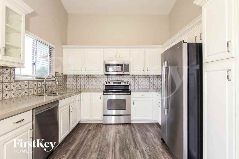 25721 W St James Ave - Photo 6 of 15