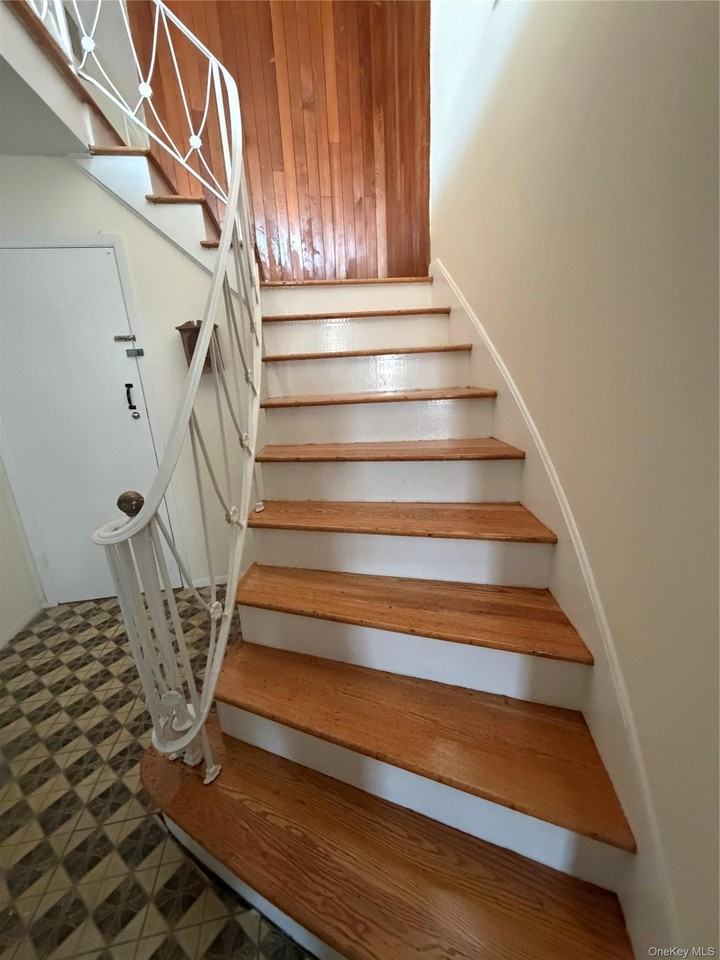 1552 215th St #1stREET - Photo 3 of 18