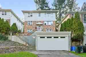 featured image of 190 Midland Ave