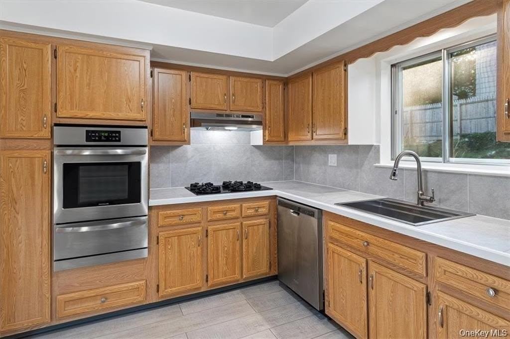 190 Midland Ave - Photo 5 of 5
