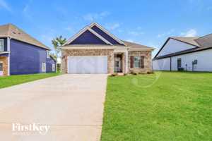 featured image of 310 Ridgeview Cir