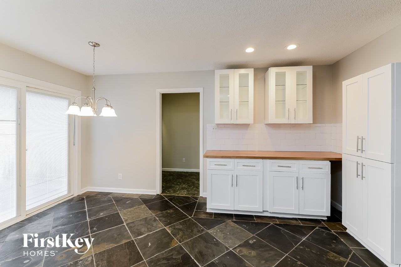 4210 Huff Rd - Photo 4 of 15