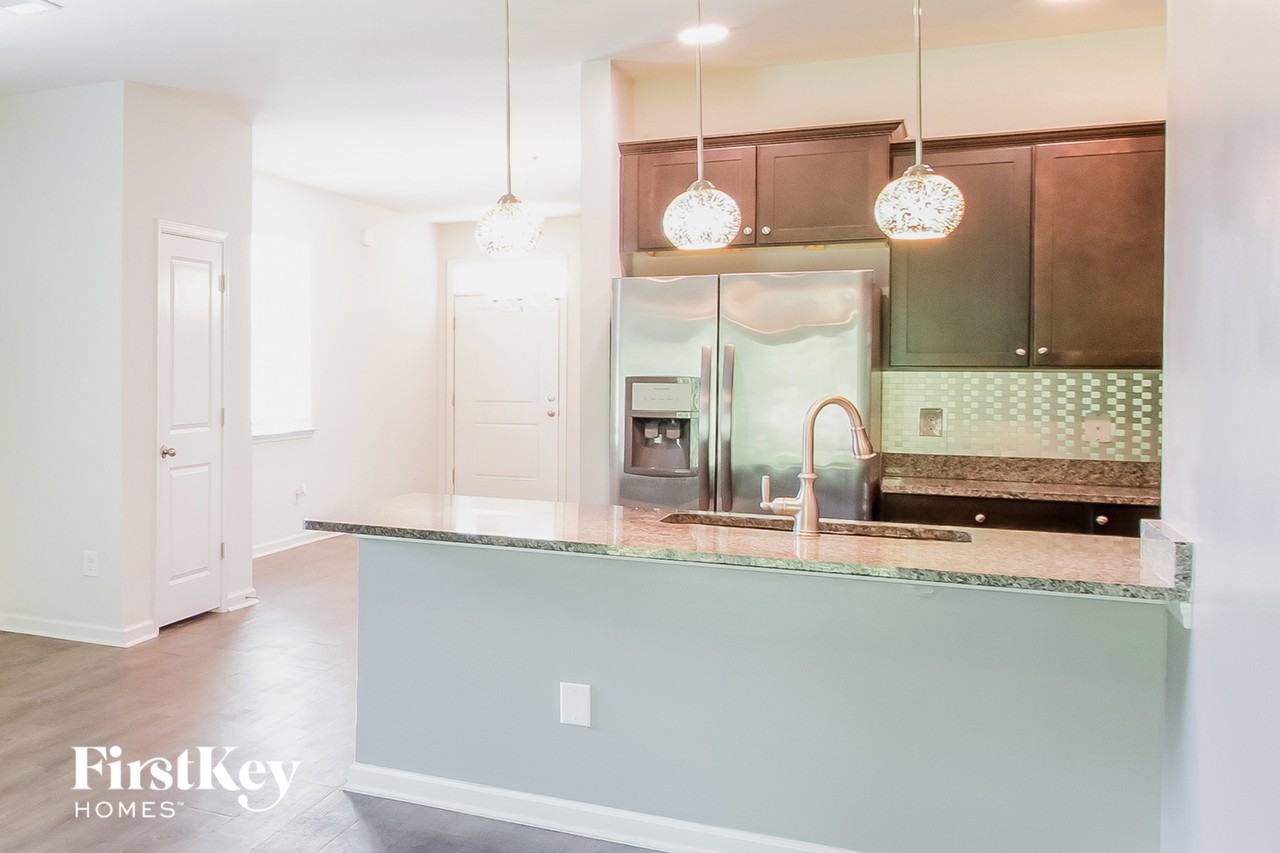 624 Wayton Cir - Photo 6 of 15