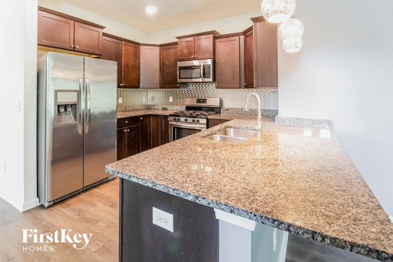 624 Wayton Cir - Photo 7 of 15