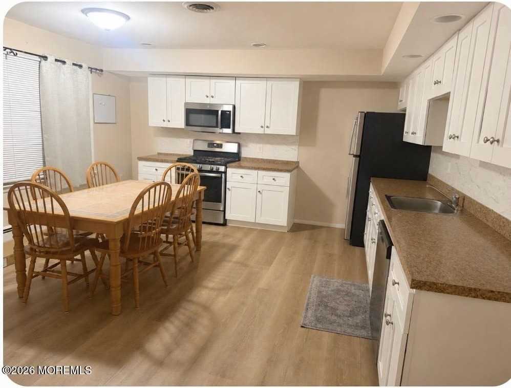 609 Commonwealth Blvd - Photo 2 of 4