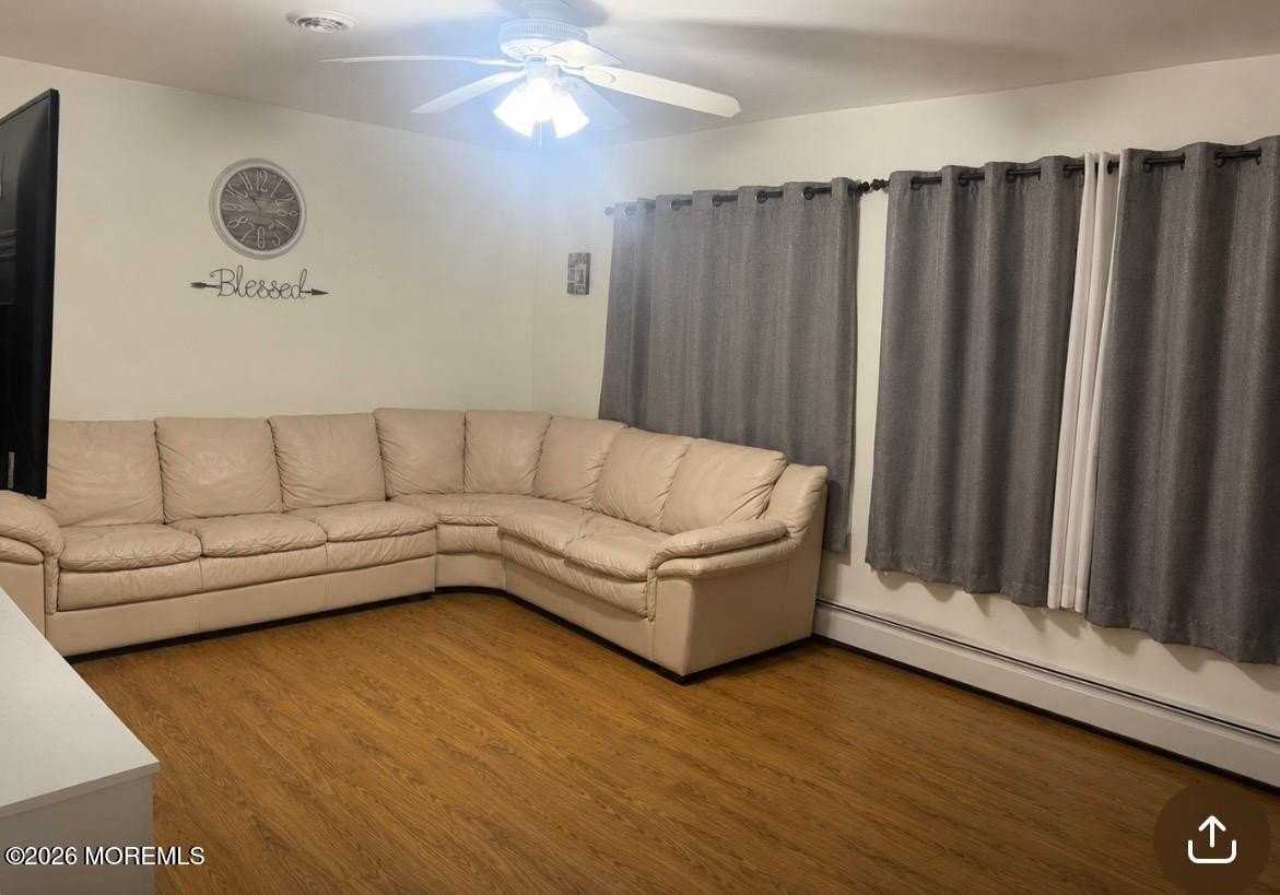609 Commonwealth Blvd - Photo 4 of 4