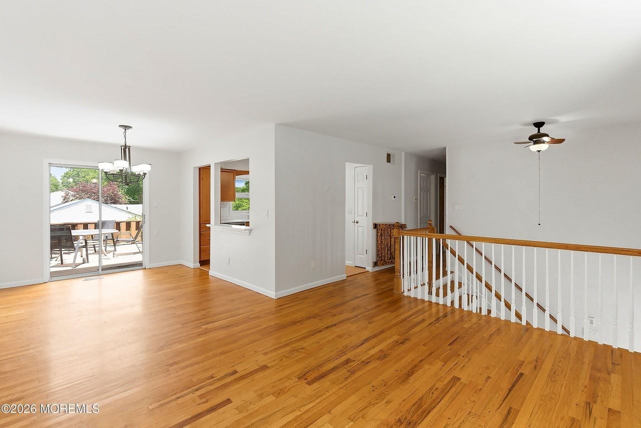 59 Park Ave - Photo 6 of 44