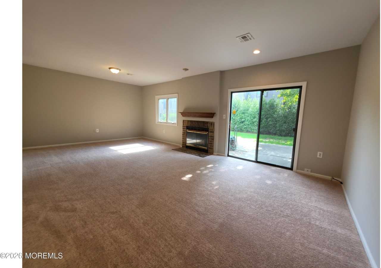 283 Plum Dr - Photo 6 of 21