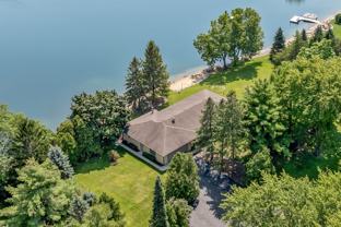 2720 N Bayview Ln - Photo 1 of 1