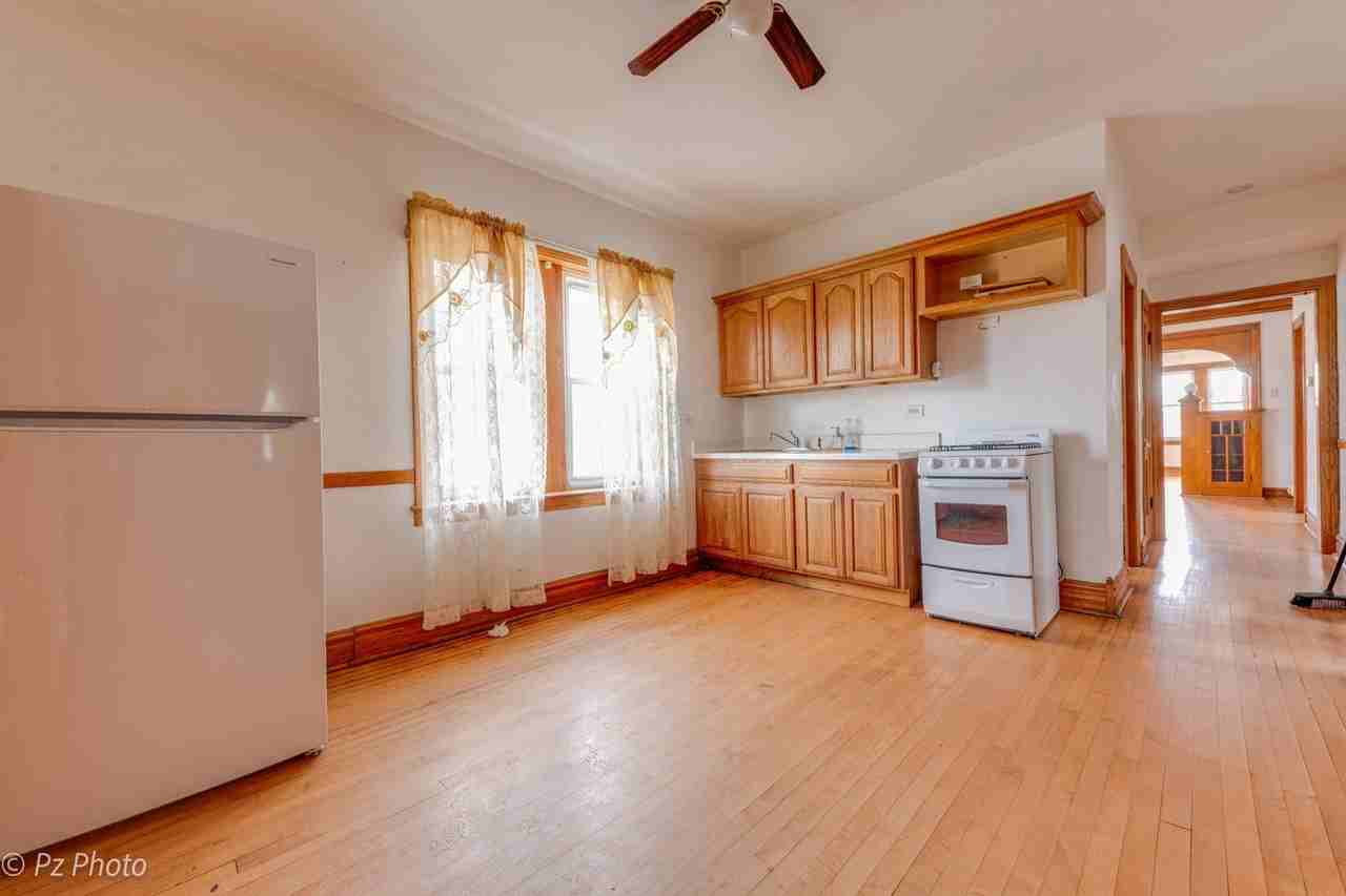 4759 S Springfield Ave #2 - Photo 2 of 13