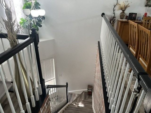 2062 Peach Tree Ln - Photo 3 of 21