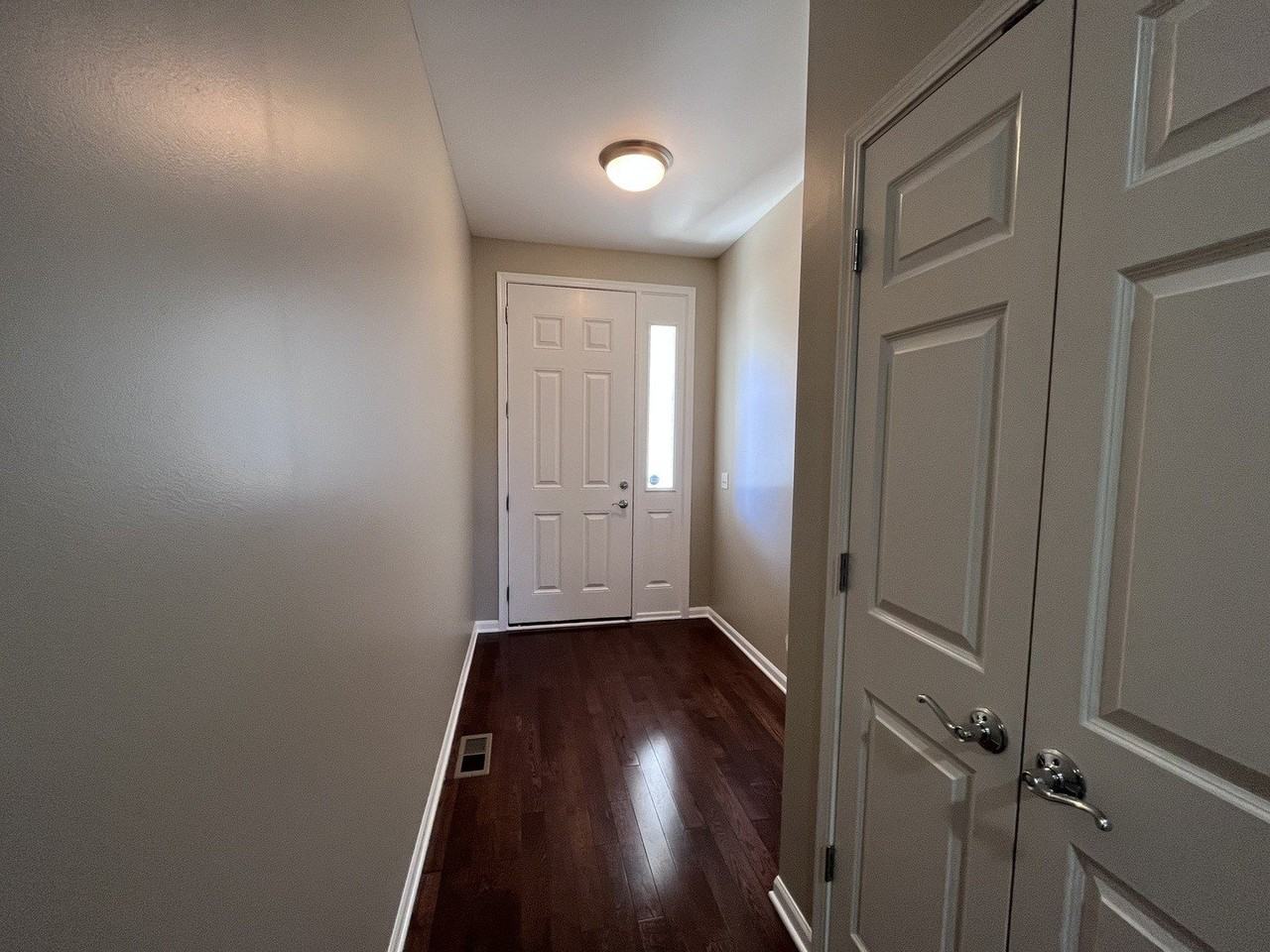 6384 Cunningham Ct - Photo 3 of 17