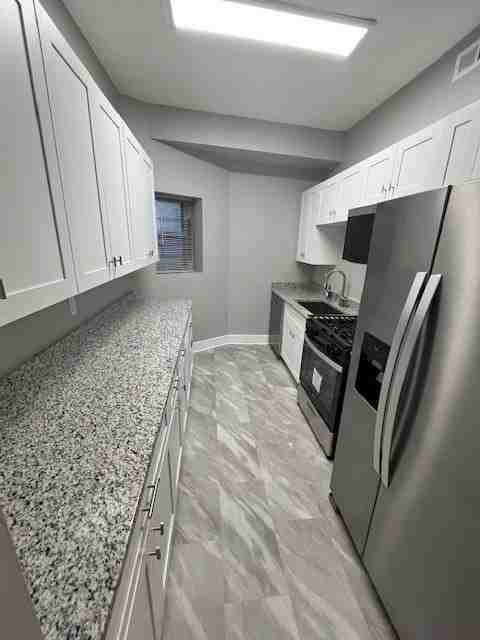 926 W Belle Plaine Ave #1W - Photo 5 of 25