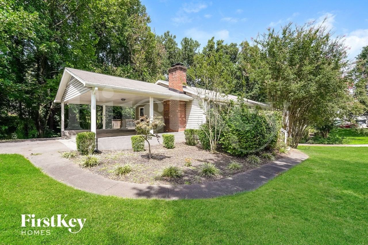 1000 Alabnon Rd - Photo 2 of 16
