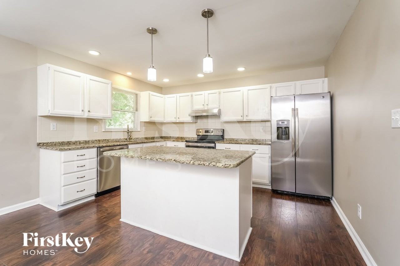 1000 Alabnon Rd - Photo 6 of 16