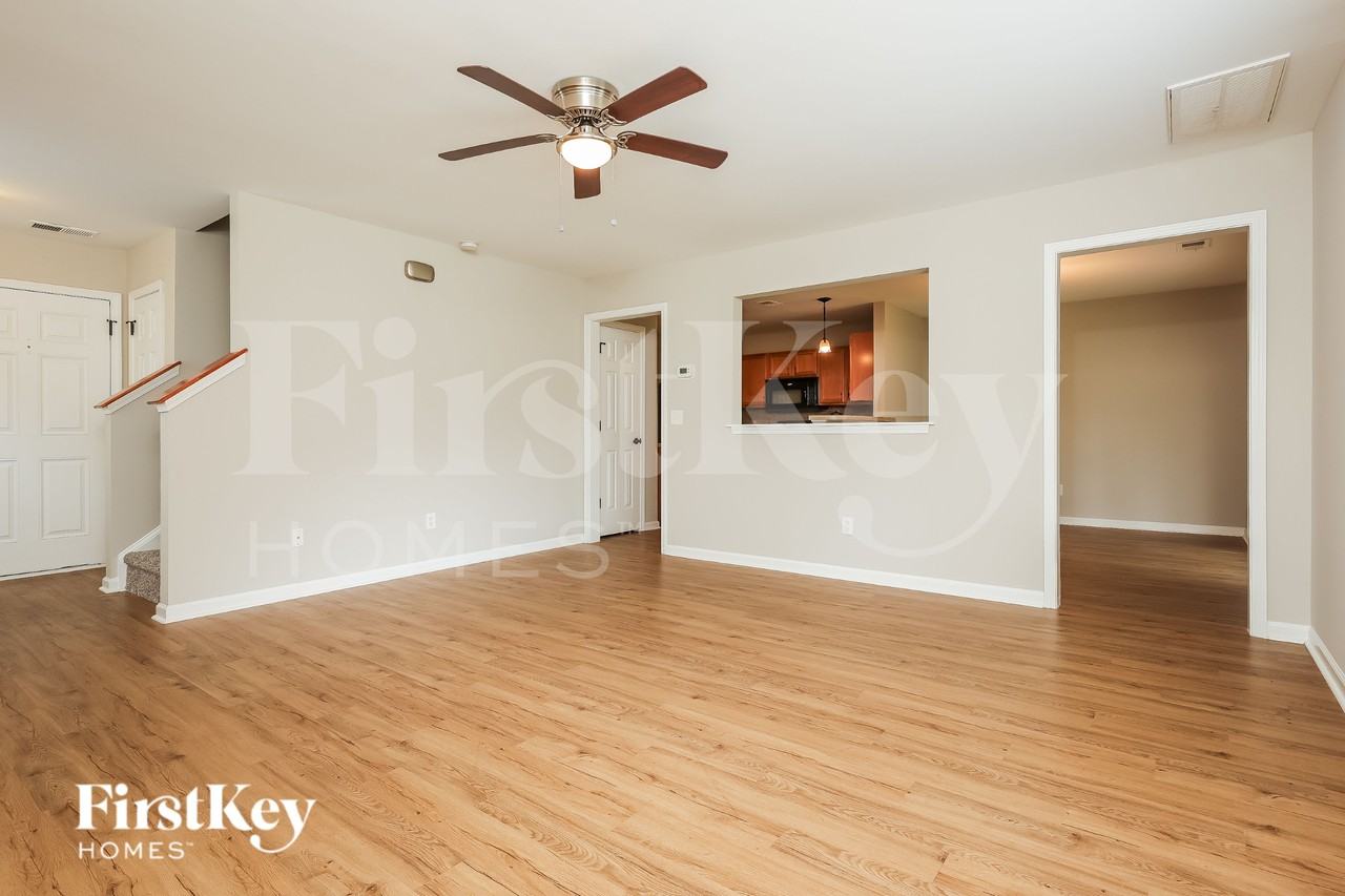 3521 Galaxy Rd - Photo 4 of 16